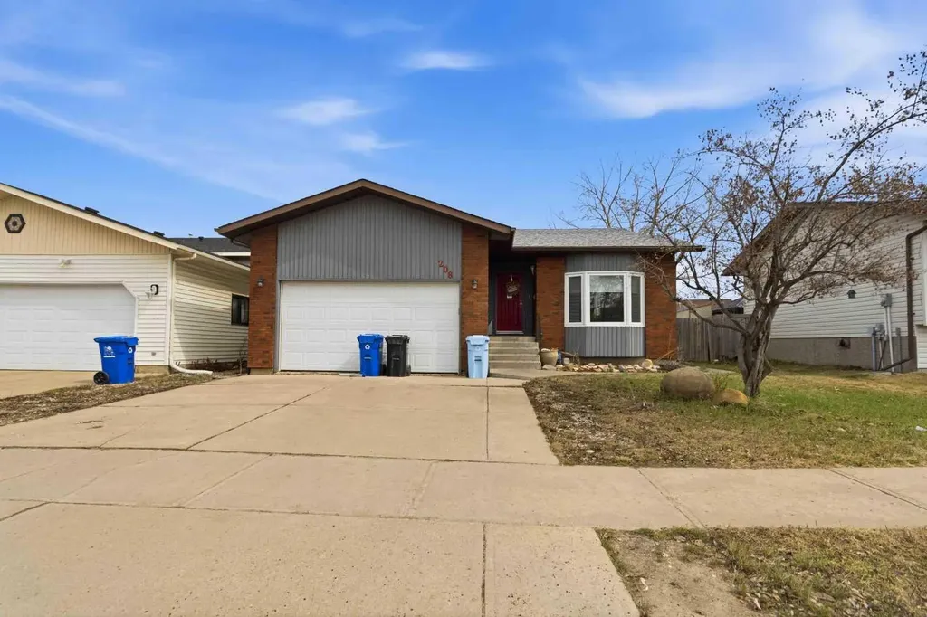 208 Blanchett Road Fort Mcmurray AB T9K 2H2