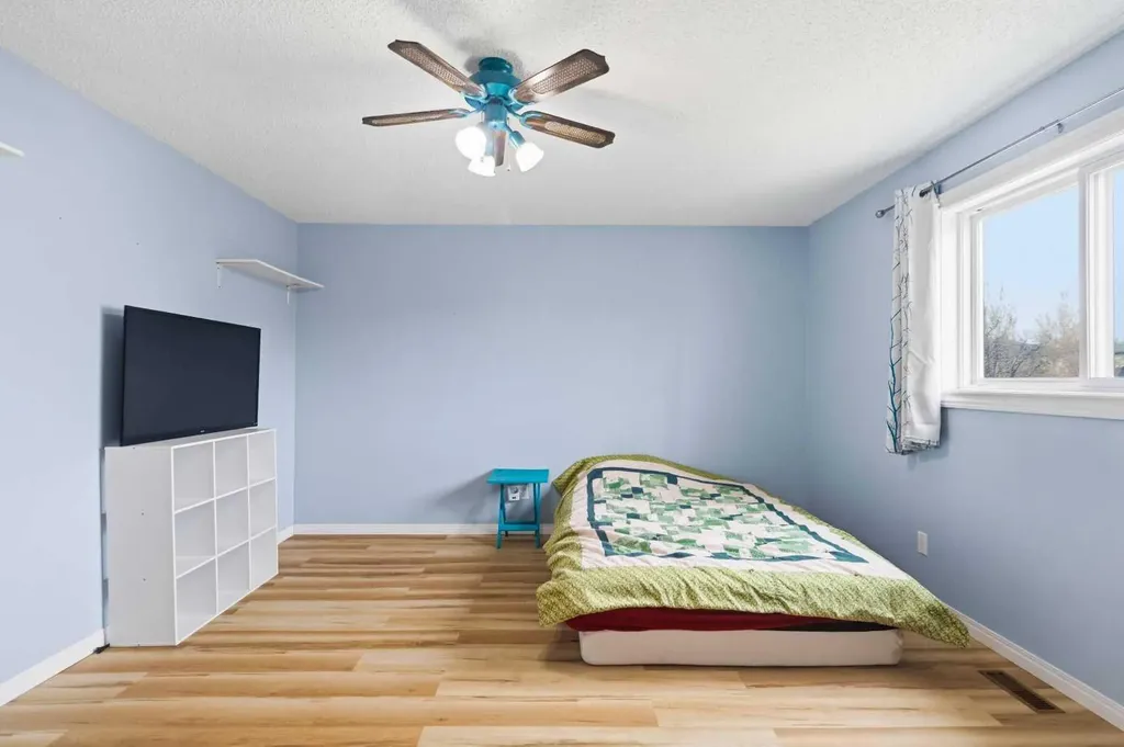 208 Blanchett Road Fort Mcmurray AB T9K 2H2