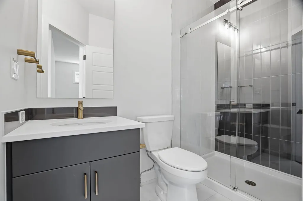 499 Lawthorn Way SE Airdrie AB T4A 3N9