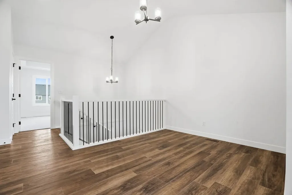 499 Lawthorn Way SE Airdrie AB T4A 3N9