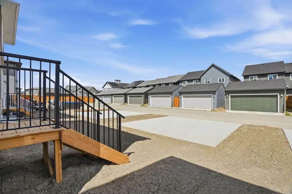 499 Lawthorn Way SE Airdrie AB T4A 3N9