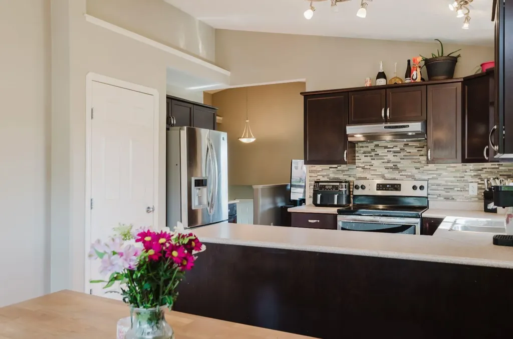 8801 72 Avenue Grande Prairie AB T8X 0E3