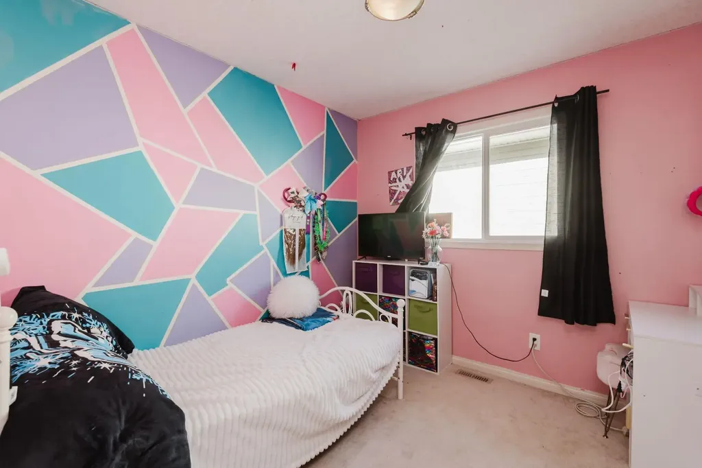 8801 72 Avenue Grande Prairie AB T8X 0E3
