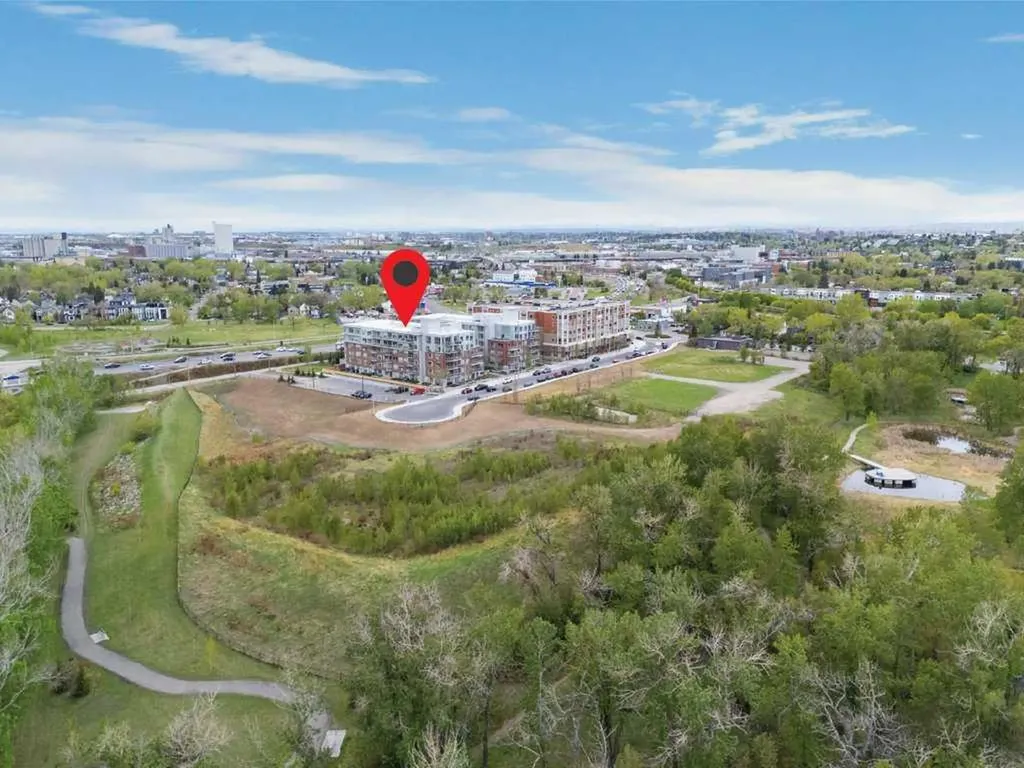 63 Inglewood Park SE Calgary AB T2G 1B7