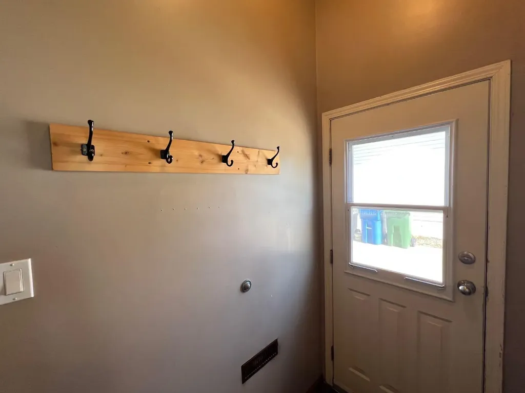 2128 24 Street Coaldale AB T1M 1J3