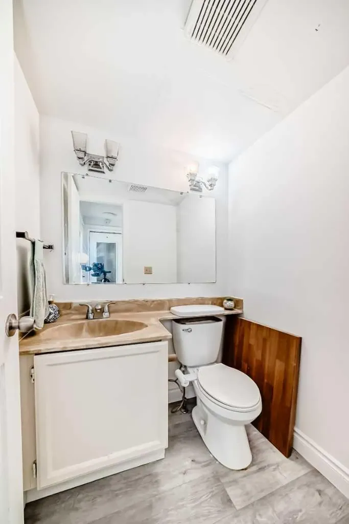 279 Falton Drive NE Calgary AB T3J 2W8