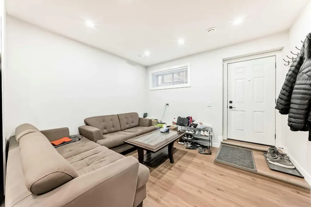 65 Saddlestone Green NE Calgary AB T3J 2C8
