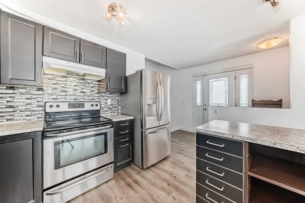 323 Falwood Way NE Calgary AB T3J 1A9