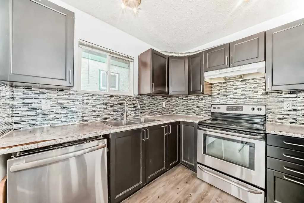 323 Falwood Way NE Calgary AB T3J 1A9