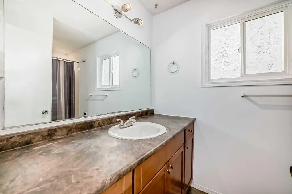 323 Falwood Way NE Calgary AB T3J 1A9