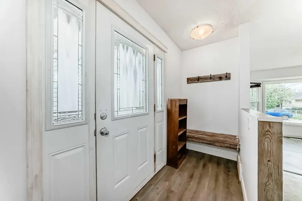 323 Falwood Way NE Calgary AB T3J 1A9
