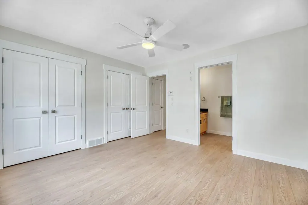 113 Indigo Lane Chestermere AB T1X 0E5