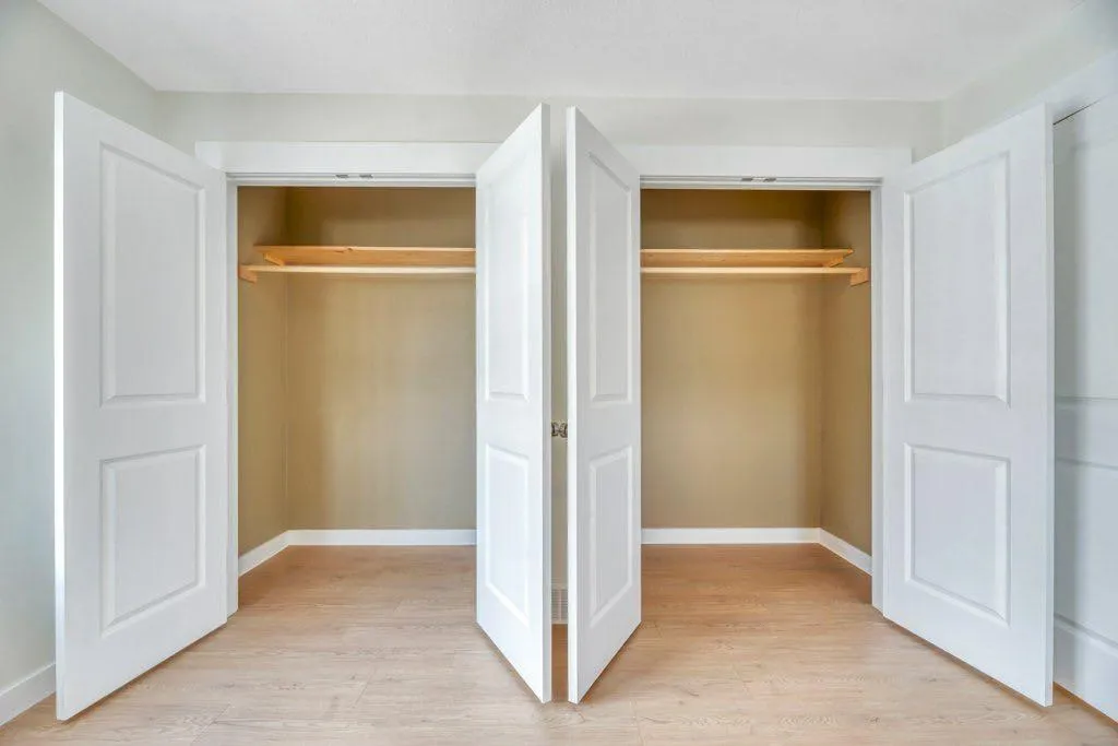 113 Indigo Lane Chestermere AB T1X 0E5