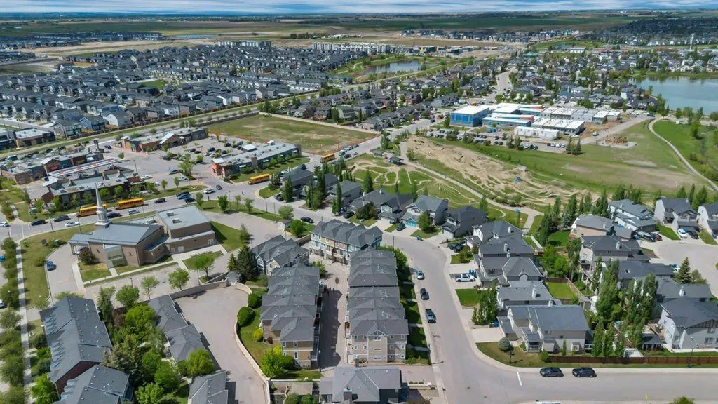 113 Indigo Lane Chestermere AB T1X 0E5