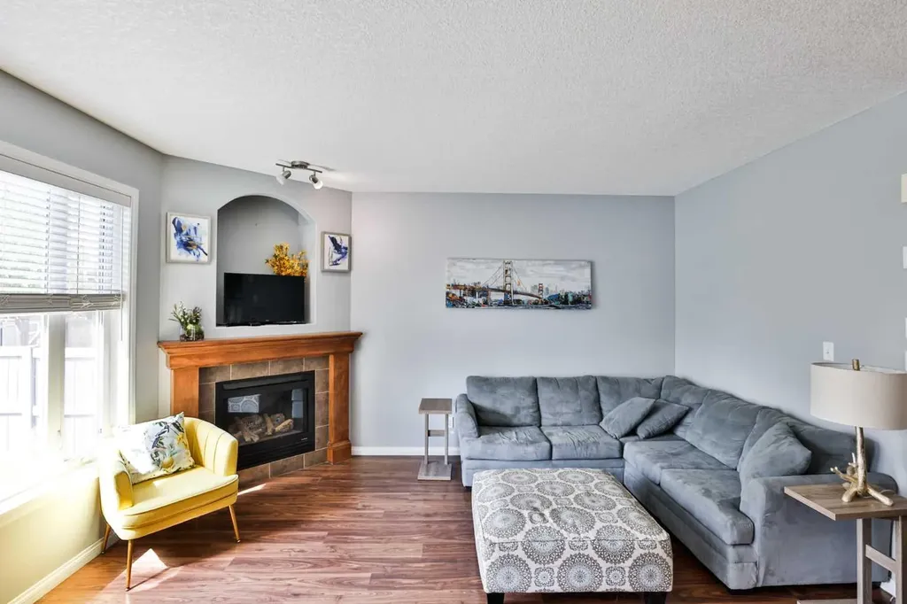 14 Thyrza Burkitt Place N Lethbridge AB T1H 5M5