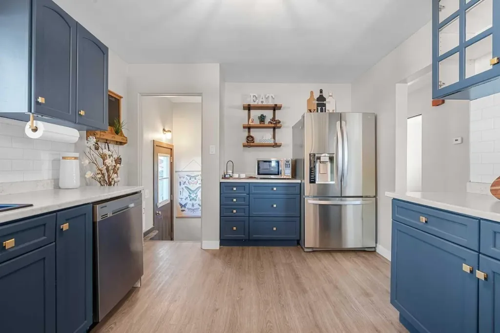 518B Highwood Longview AB T0L1H0