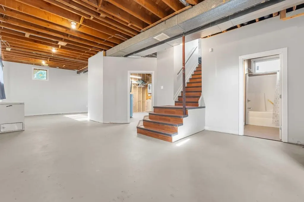 518B Highwood Longview AB T0L1H0