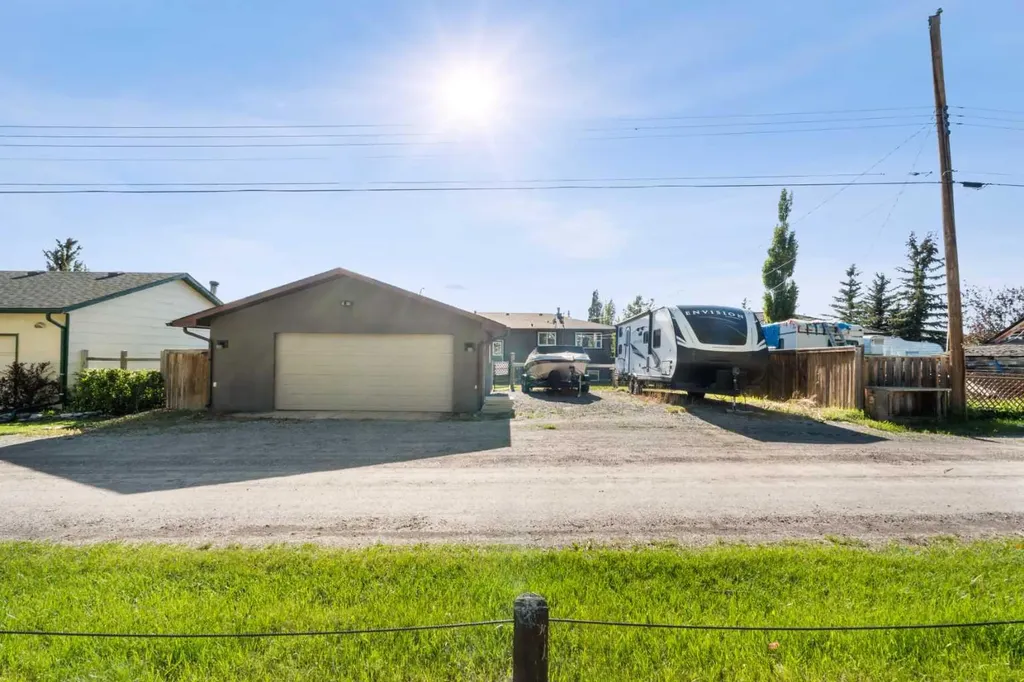 518B Highwood Longview AB T0L1H0