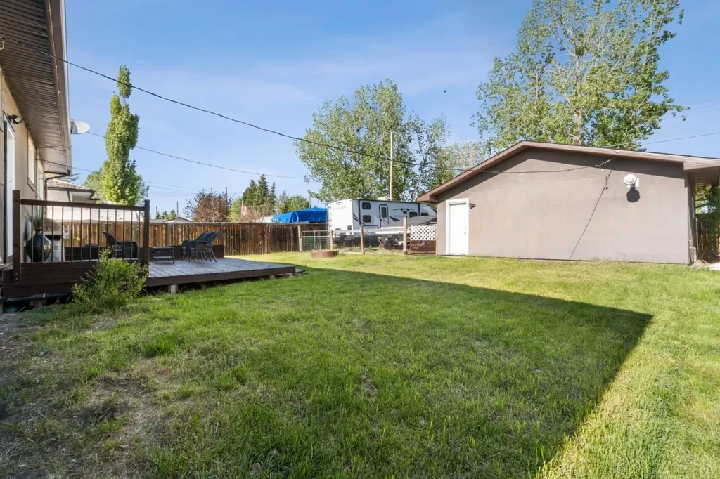518B Highwood Longview AB T0L1H0
