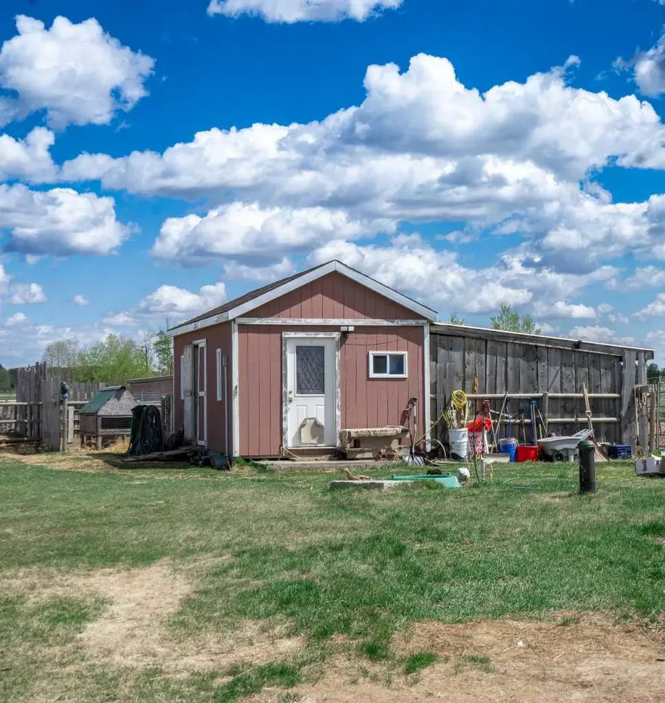 382003 Range Road 52 Rural Clearwater County AB T0M 0C0