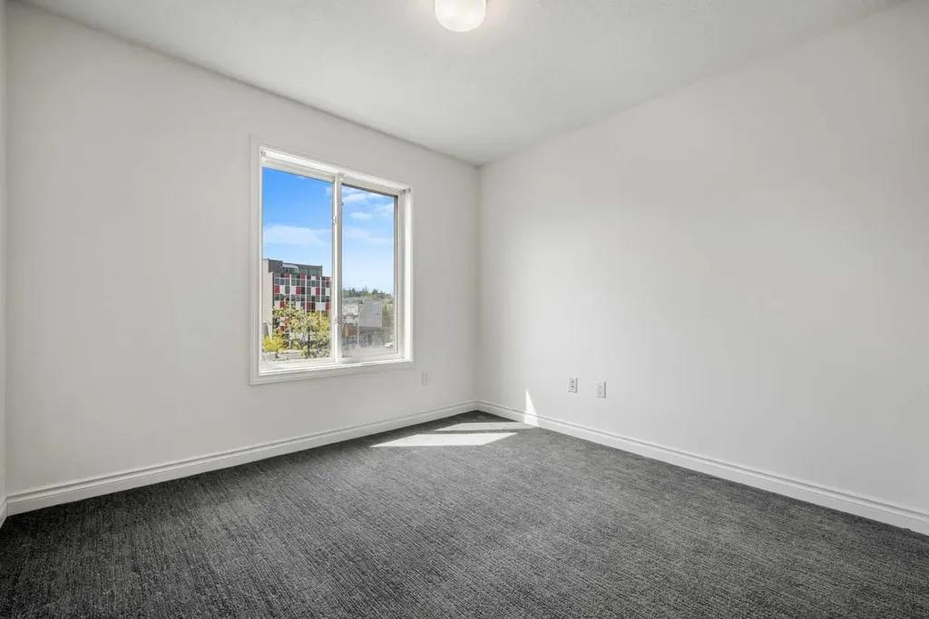 1514 11 Street SW Calgary AB T2R 1G9