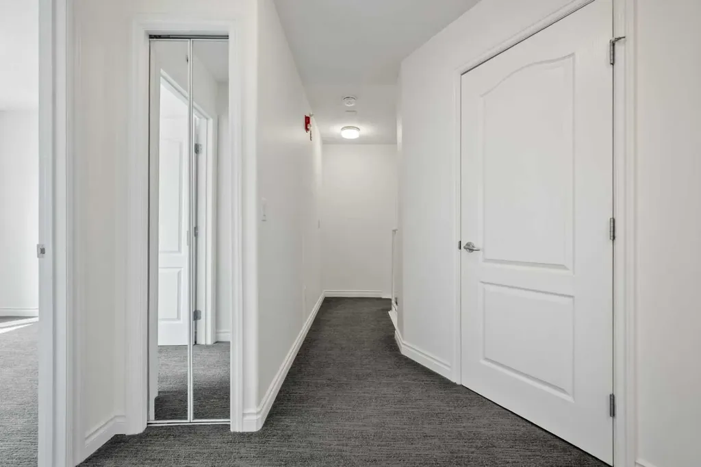 1514 11 Street SW Calgary AB T2R 1G9