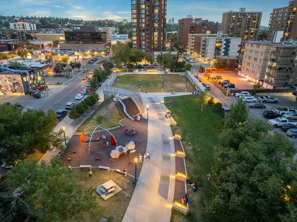 1514 11 Street SW Calgary AB T2R 1G9