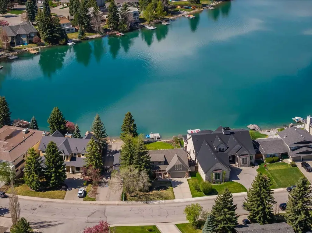 947 Lake Placid Drive SE Calgary AB T2J 4C4