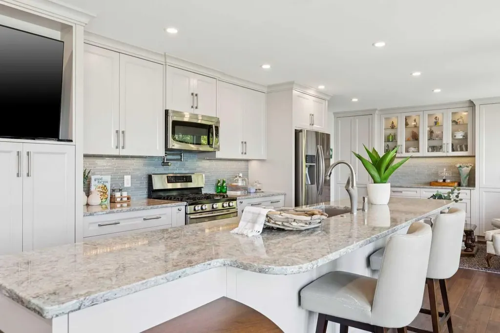 947 Lake Placid Drive SE Calgary AB T2J 4C4