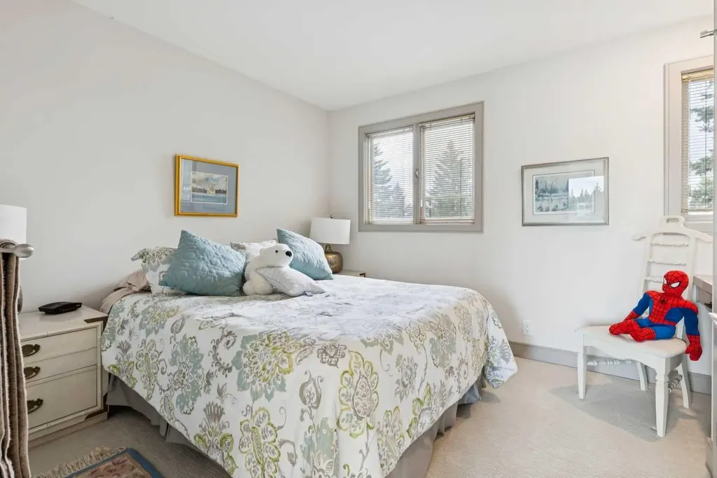 947 Lake Placid Drive SE Calgary AB T2J 4C4