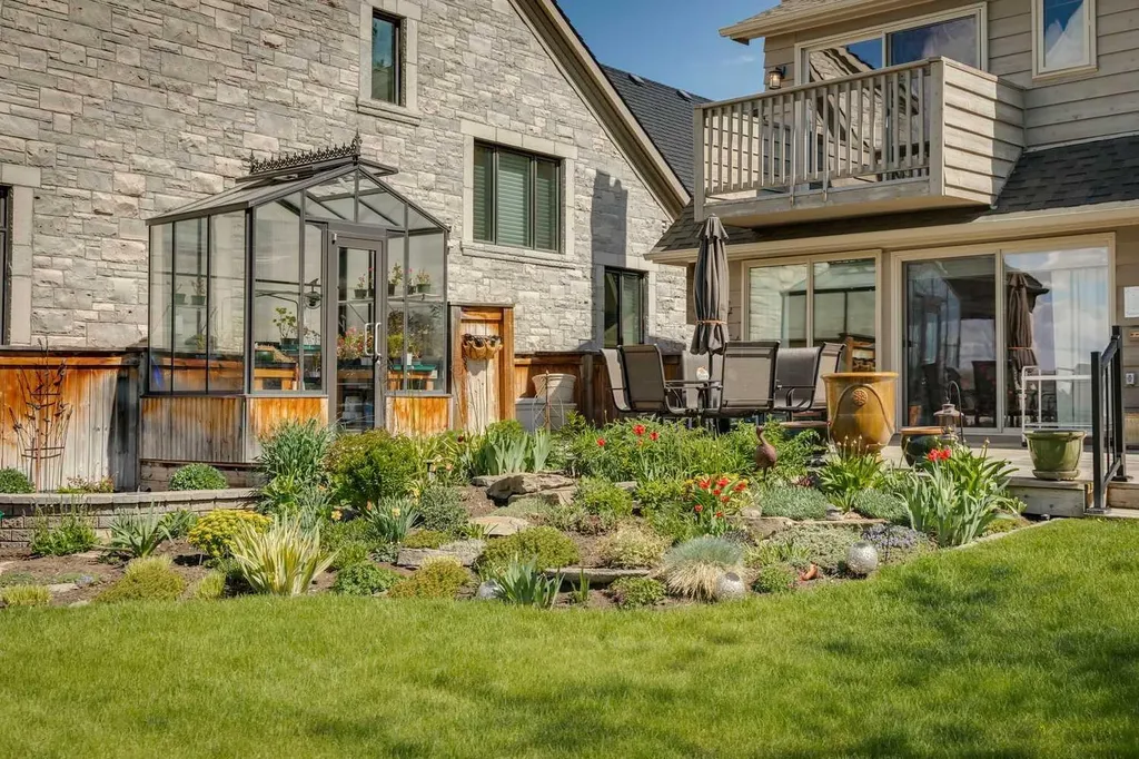 947 Lake Placid Drive SE Calgary AB T2J 4C4