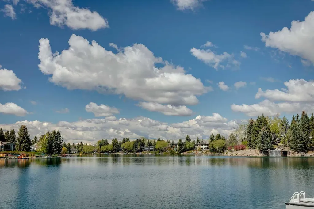947 Lake Placid Drive SE Calgary AB T2J 4C4