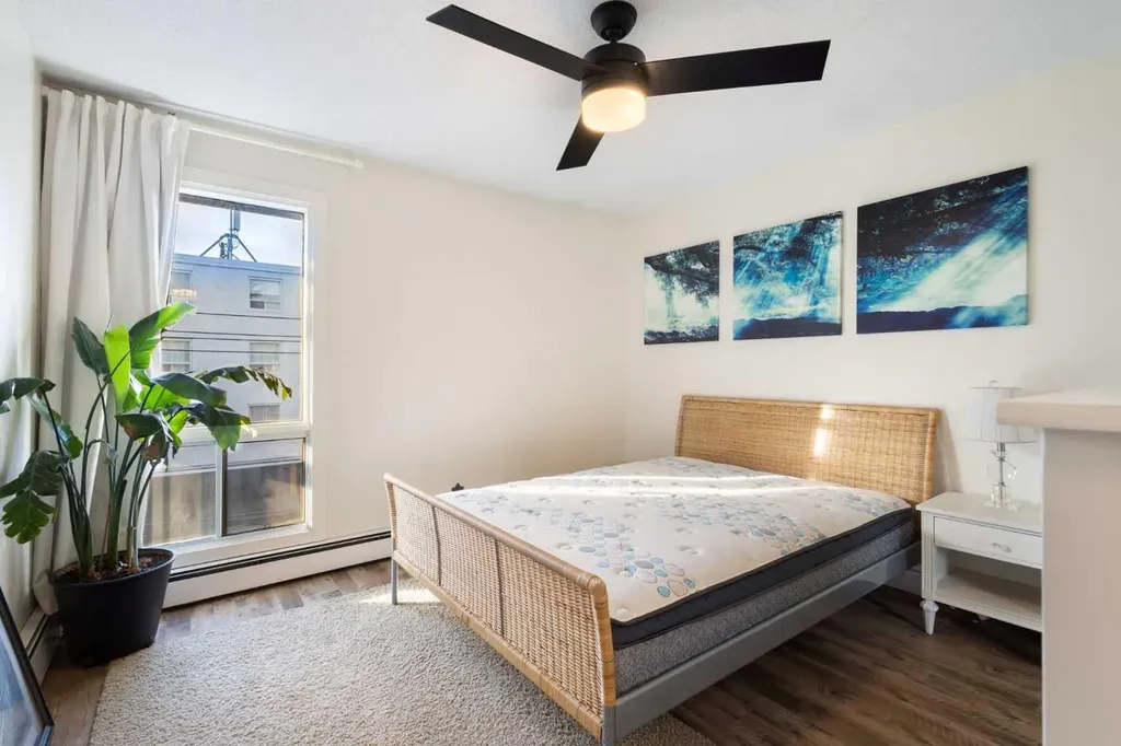 2611 15a Street SW Calgary AB T2T 4C1