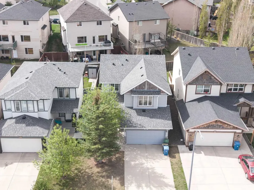 96 Panamount Manor NW Calgary AB T3K 6H7