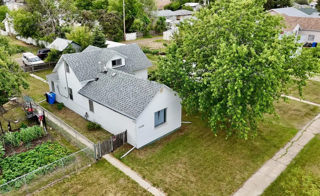11205 103 Avenue Fairview AB T0H 1L0