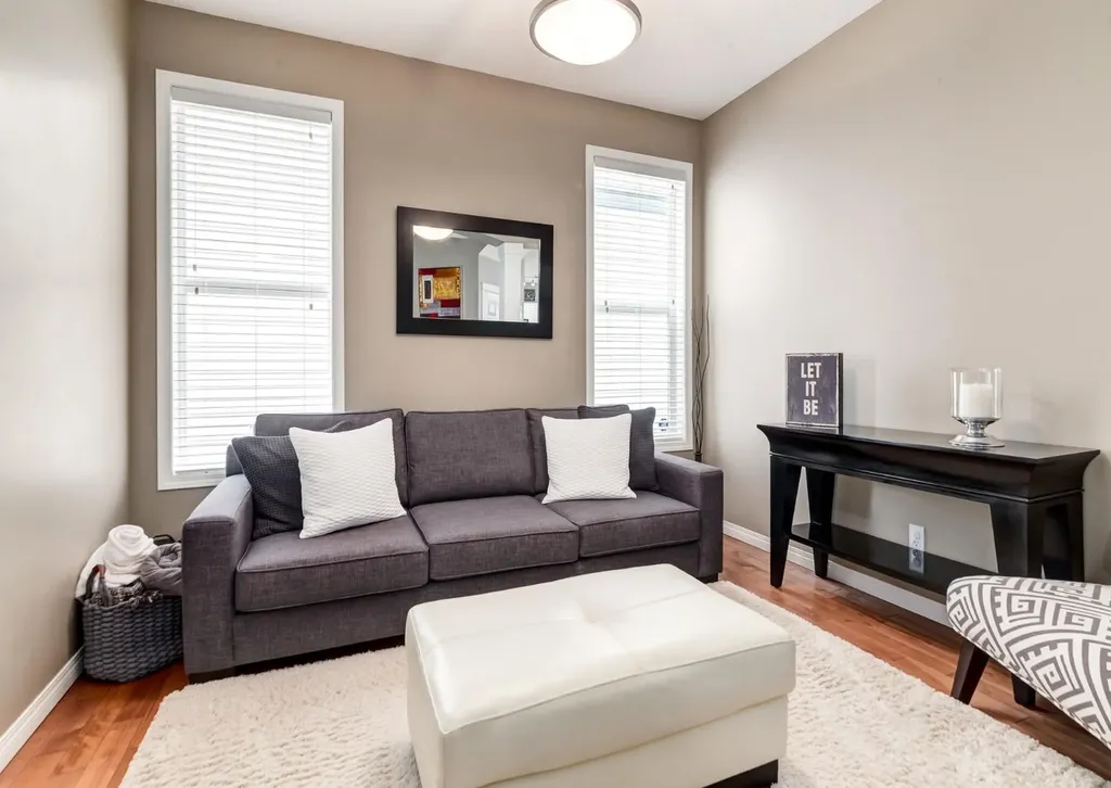 124 Copperfield Green SE Calgary AB T2Z 4T9