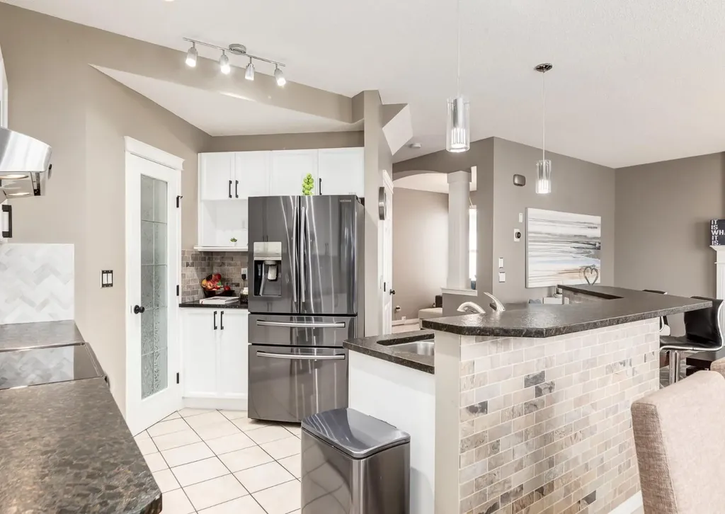 124 Copperfield Green SE Calgary AB T2Z 4T9