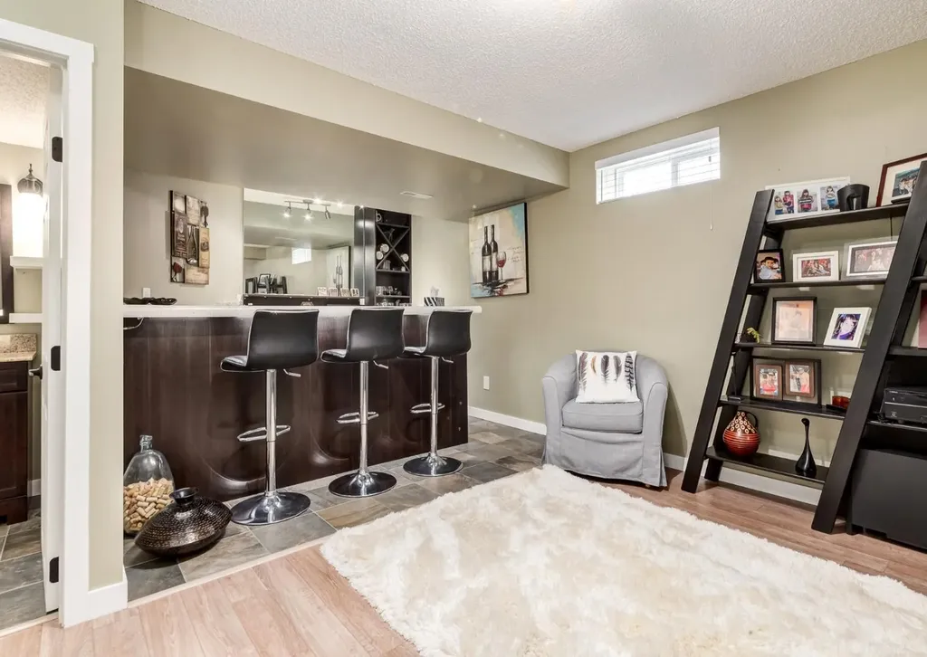 124 Copperfield Green SE Calgary AB T2Z 4T9