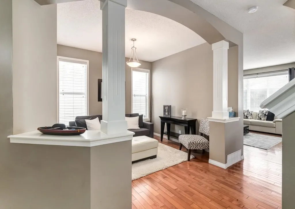124 Copperfield Green SE Calgary AB T2Z 4T9