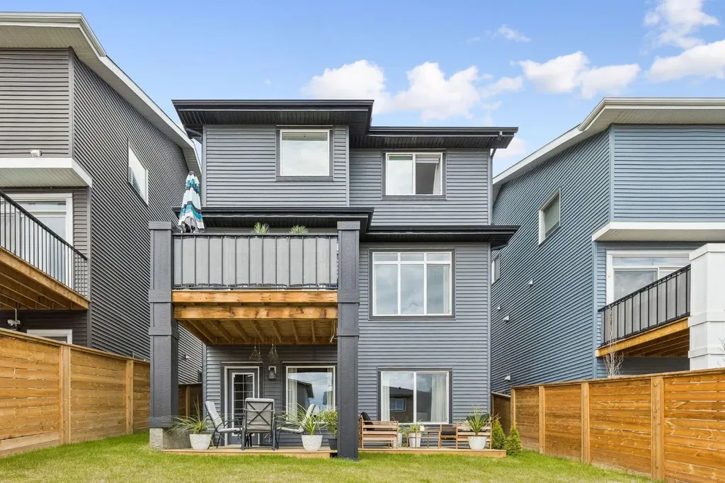363 Precedence Hill Cochrane AB T4C 2T7