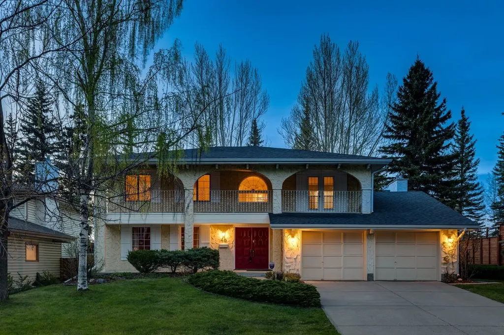 40 Varston Place NW Calgary AB T3A 0B7