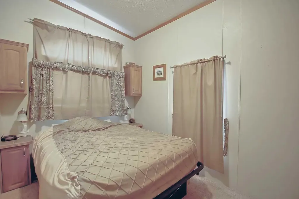 25054 South Pine Lake Road Rural Red Deer County AB T0M1R0