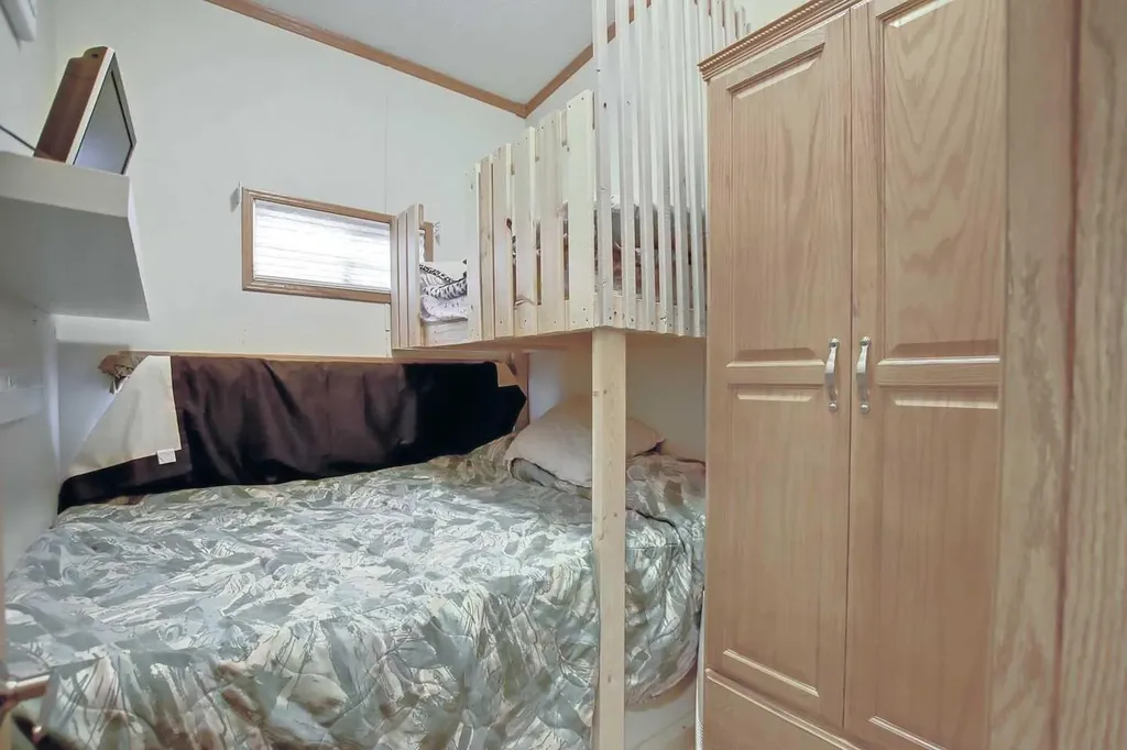 25054 South Pine Lake Road Rural Red Deer County AB T0M1R0
