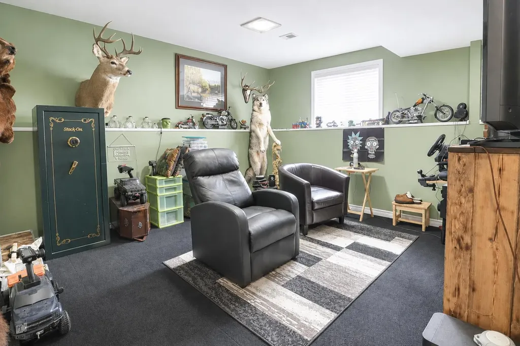 11329 92b Street Grande Prairie AB T8V 7E9