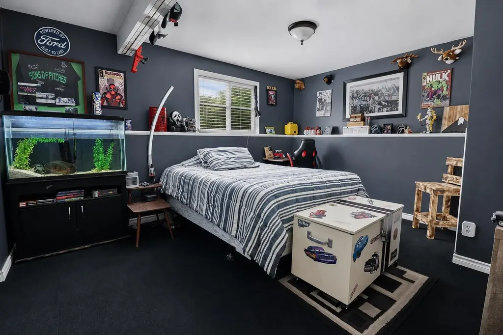 11329 92b Street Grande Prairie AB T8V 7E9