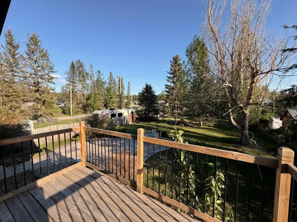 987 1 Avenue Sundre AB T0M 1X0