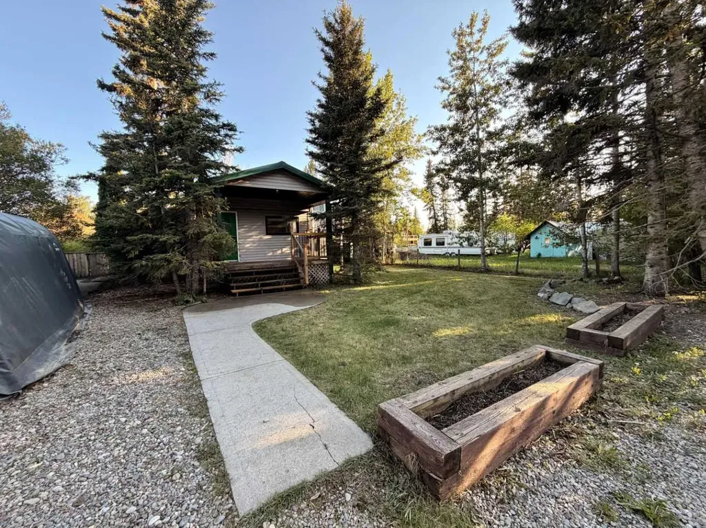 987 1 Avenue Sundre AB T0M 1X0