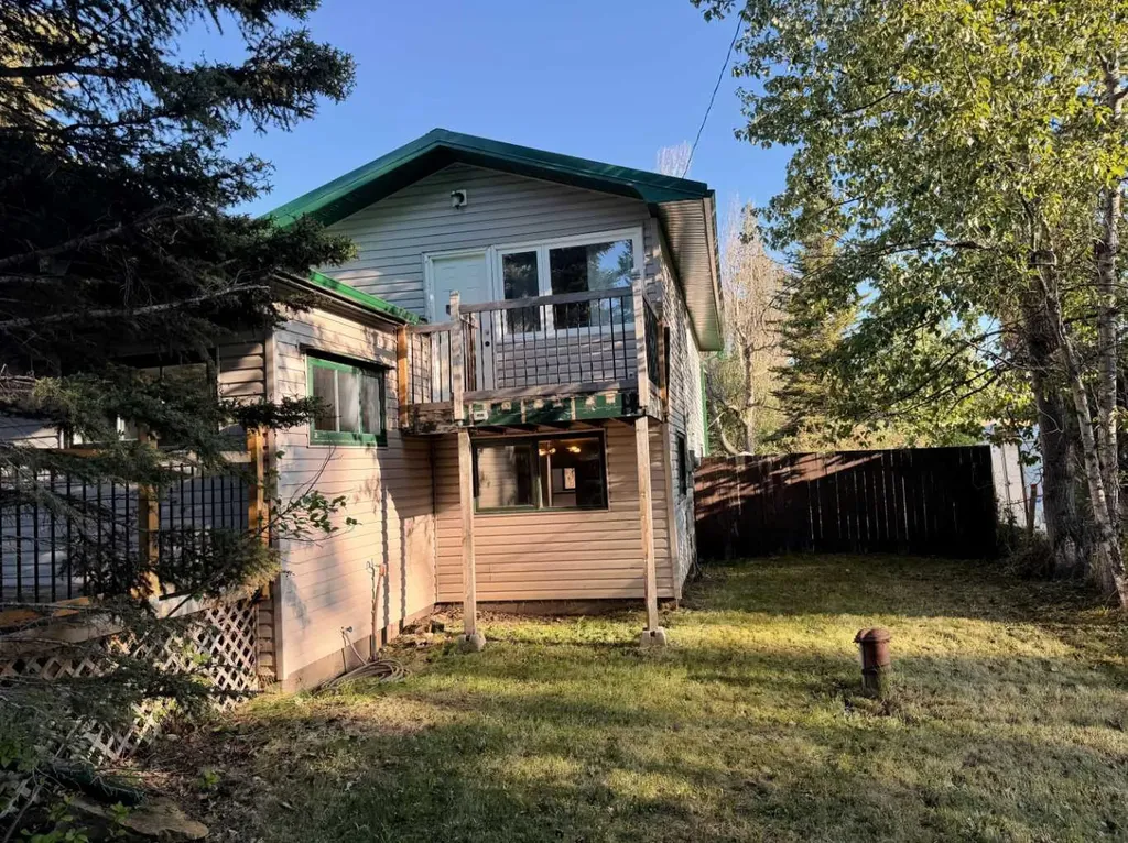 987 1 Avenue Sundre AB T0M 1X0