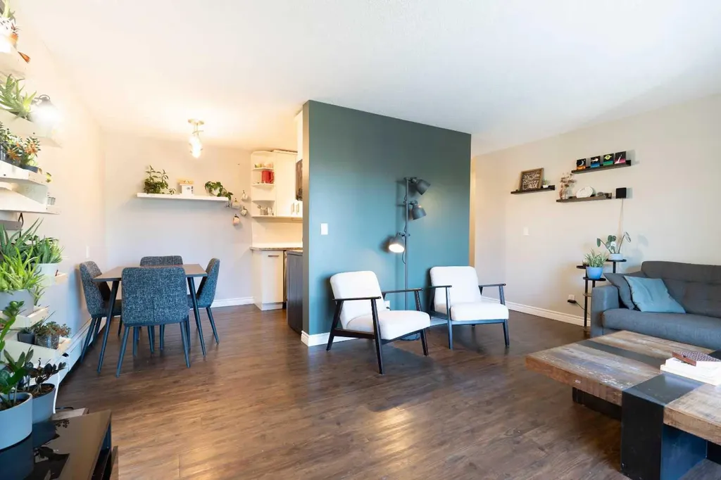 1829 11 Avenue SW Calgary AB T3C 0N7