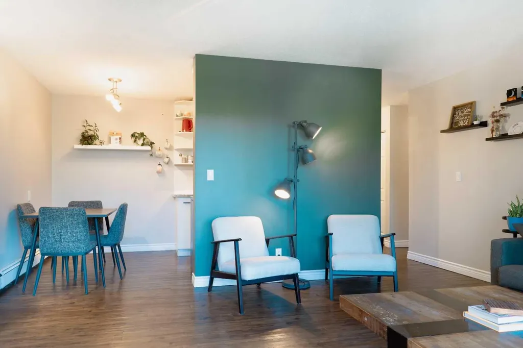 1829 11 Avenue SW Calgary AB T3C 0N7